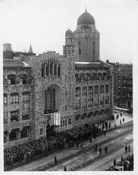 View of Yeshiva College's main building and crowds attending the dedication ceremony of the new campus
